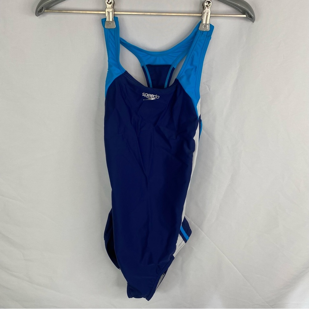 Size 14 Women’s speedo bathing suit blue white